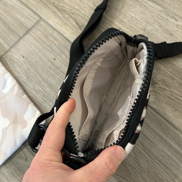 Dagne Dover Animal Print Crossbody Bag with Black Strap - Picture 6 of 6